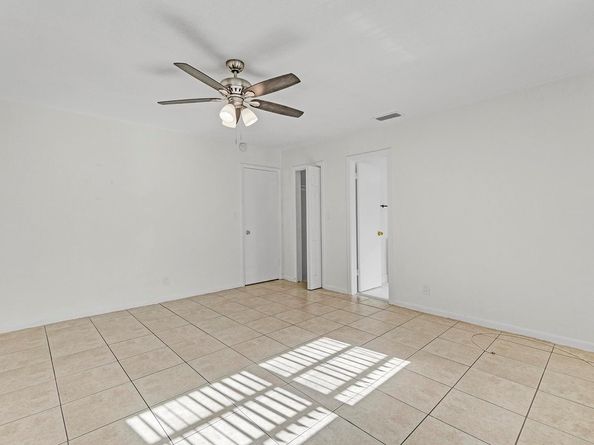 8160-8170 NW 40th St, Coral Springs FL 33065