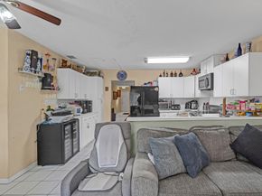 8160-8170 NW 40th St, Coral Springs FL 33065