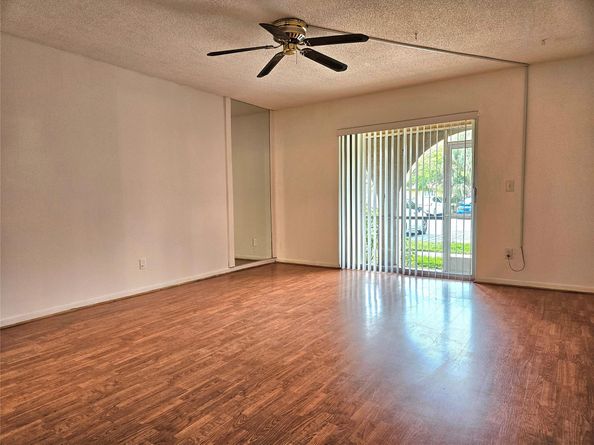 10762 La Placida Dr 7106, Coral Springs FL 33065