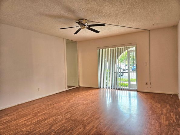 10762 La Placida Dr 7106, Coral Springs FL 33065