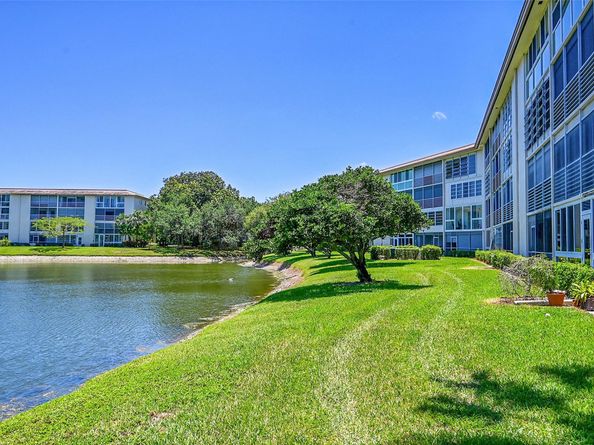 1902 Bermuda Cir H3, Coconut Creek FL 33066
