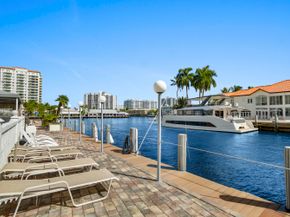2900 NE 30 Street C5, Fort Lauderdale FL 33306