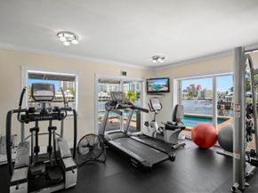 2900 NE 30 Street C5, Fort Lauderdale FL 33306