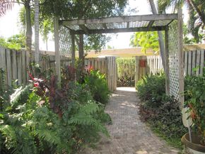 1330 Holly Heights Drive 2, Fort Lauderdale FL 33304