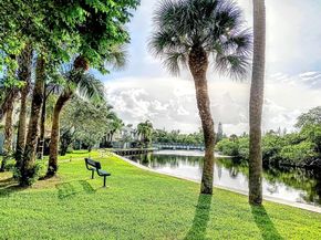 1827 NE 15th Avenue NE 1827, Fort Lauderdale FL 33305