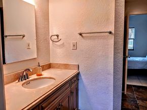 1827 NE 15th Avenue NE 1827, Fort Lauderdale FL 33305