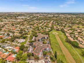 3800 N Hills Drive 312, Hollywood FL 33021
