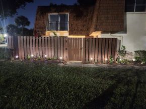 8900 SW 20th Place A, Davie FL 33324