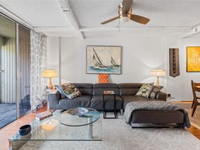 105 Royal Park Drive 2g, Oakland Park FL 33309