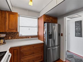 105 Royal Park Drive 2g, Oakland Park FL 33309