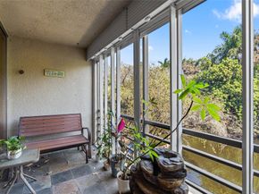 105 Royal Park Drive 2g, Oakland Park FL 33309