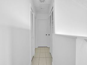 9702 NW 5th Lane 9702, Miami FL 33172