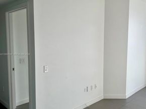 1600 NE 1st Avenue 1711, Miami FL 33132