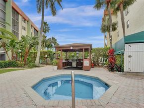 5300 NE 24th Terrace 218c, Fort Lauderdale FL 33308