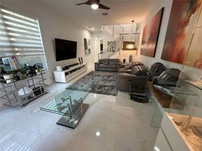 6923 Julia Gardens Drive, Coconut Creek FL 33073