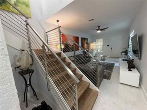 6923 Julia Gardens Drive, Coconut Creek FL 33073