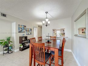 400 SE 10th Street 218, Deerfield Beach FL 33441