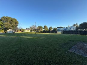 5221 SW 201st Terrace, Southwest Ranches FL 33332