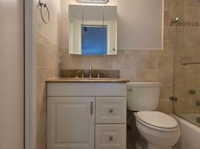 815 Middle River Dr 117, Fort Lauderdale FL 33304