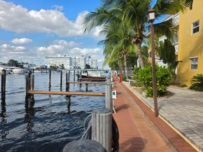 815 Middle River Dr 117, Fort Lauderdale FL 33304