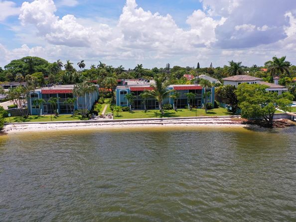 1430 S Lakeside Drive 16, Lake Worth Beach FL 33460