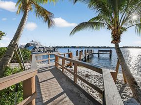 198 Golfview Drive, Tequesta FL 33469