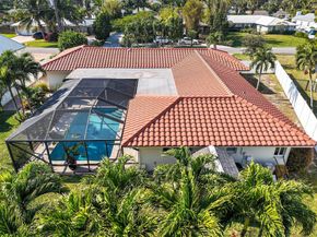 198 Golfview Drive, Tequesta FL 33469