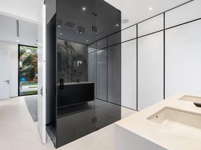 1106 N Swinton Avenue, Delray Beach FL 33444