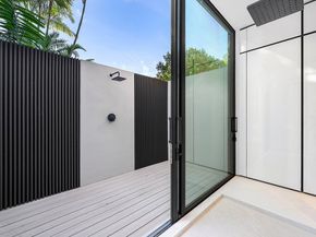 1106 N Swinton Avenue, Delray Beach FL 33444