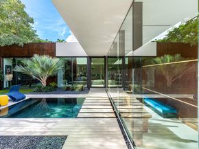 1106 N Swinton Avenue, Delray Beach FL 33444