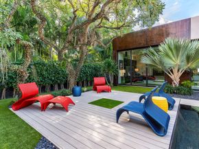 1106 N Swinton Avenue, Delray Beach FL 33444