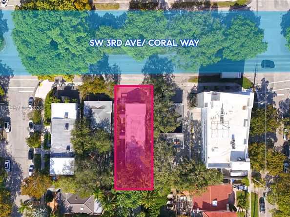 2825 SW 3rd Avenue, Miami FL 33129