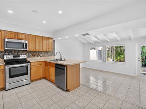 5650-5652 NE 17 TERRACE, NE 17th Terrace, Fort Lauderdale FL 33334