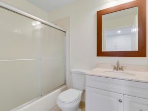 1111 Duncan Circle 104, Palm Beach Gardens FL 33418