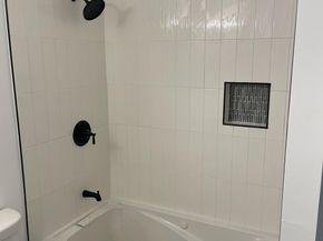 28 Madrid Lane, Davie FL 33324
