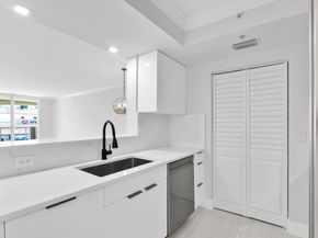 99 SE Mizner Boulevard 223, Boca Raton FL 33432