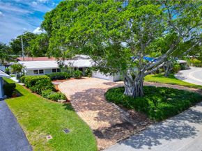 2110 NE 55th Street, Fort Lauderdale FL 33308