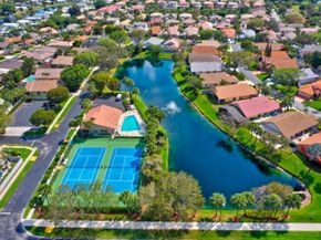 182 Temple Avenue, Boynton Beach FL 33436