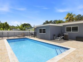 6444 Oak Street, Hollywood FL 33024
