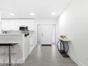 6444 Oak Street, Hollywood FL 33024