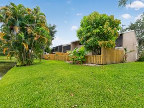 5182 S University Drive, Davie FL 33328