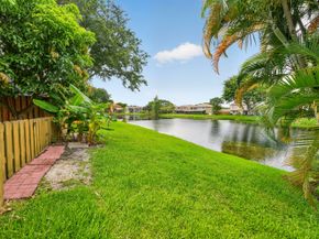 5182 S University Drive, Davie FL 33328