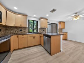 5182 S University Drive, Davie FL 33328
