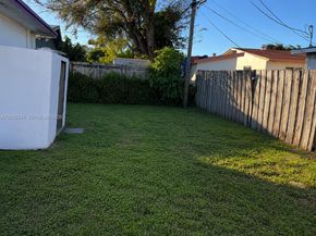 716 NW 4th Street, Hallandale Beach FL 33009