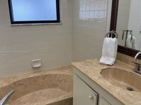 6950 W Wedgewood Avenue, Davie FL 33331