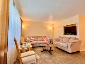 142 Cambridge F, West Palm Beach FL 33417