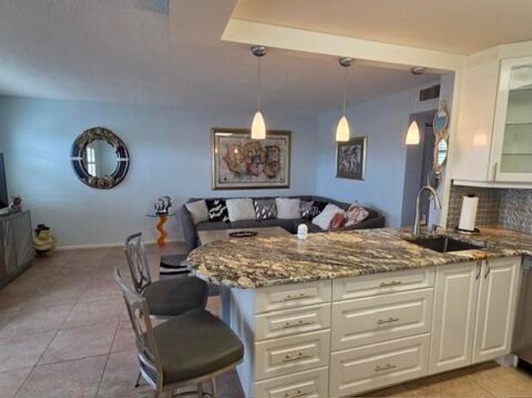 4030 Rexford B, Boca Raton FL 33434