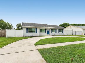 1108 Sonata Way, Royal Palm Beach FL 33411