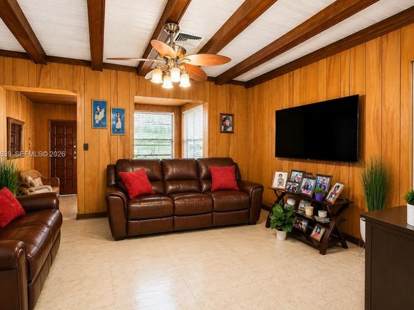 Undisclosed Address #A12025639, Miami FL 33135