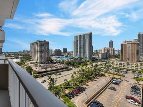 1980 S Ocean Dr 10H, Hallandale Beach FL 33009